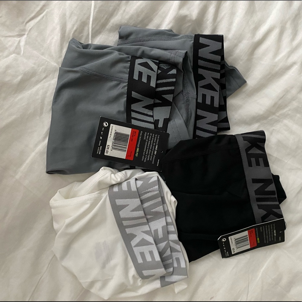 4 Pairs Nike Performance Boxers Brand New with tag